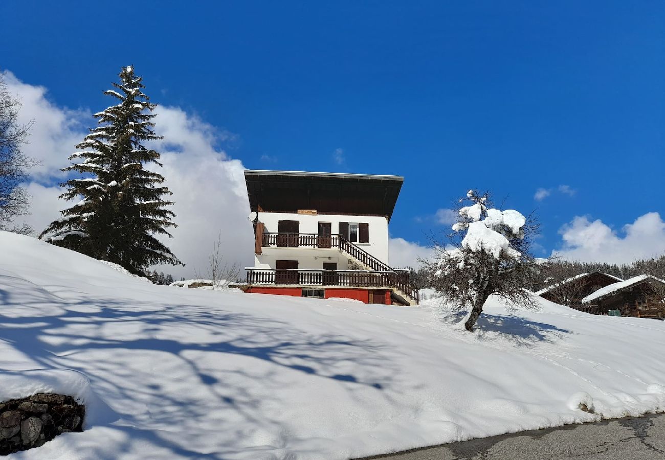 Apartment in Notre-Dame-de-Bellecombe - Flat