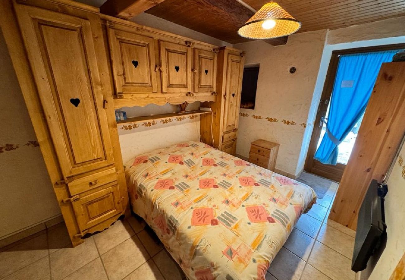 Chalet in Villard-sur-Doron - Chalet