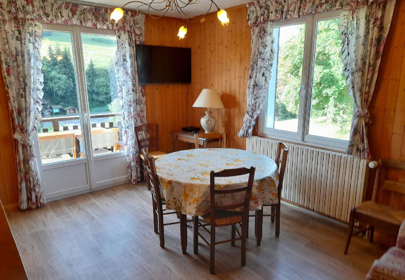 Appartement à Notre-Dame-de-Bellecombe - Appartement 60 m2  dans chalet de montagne 