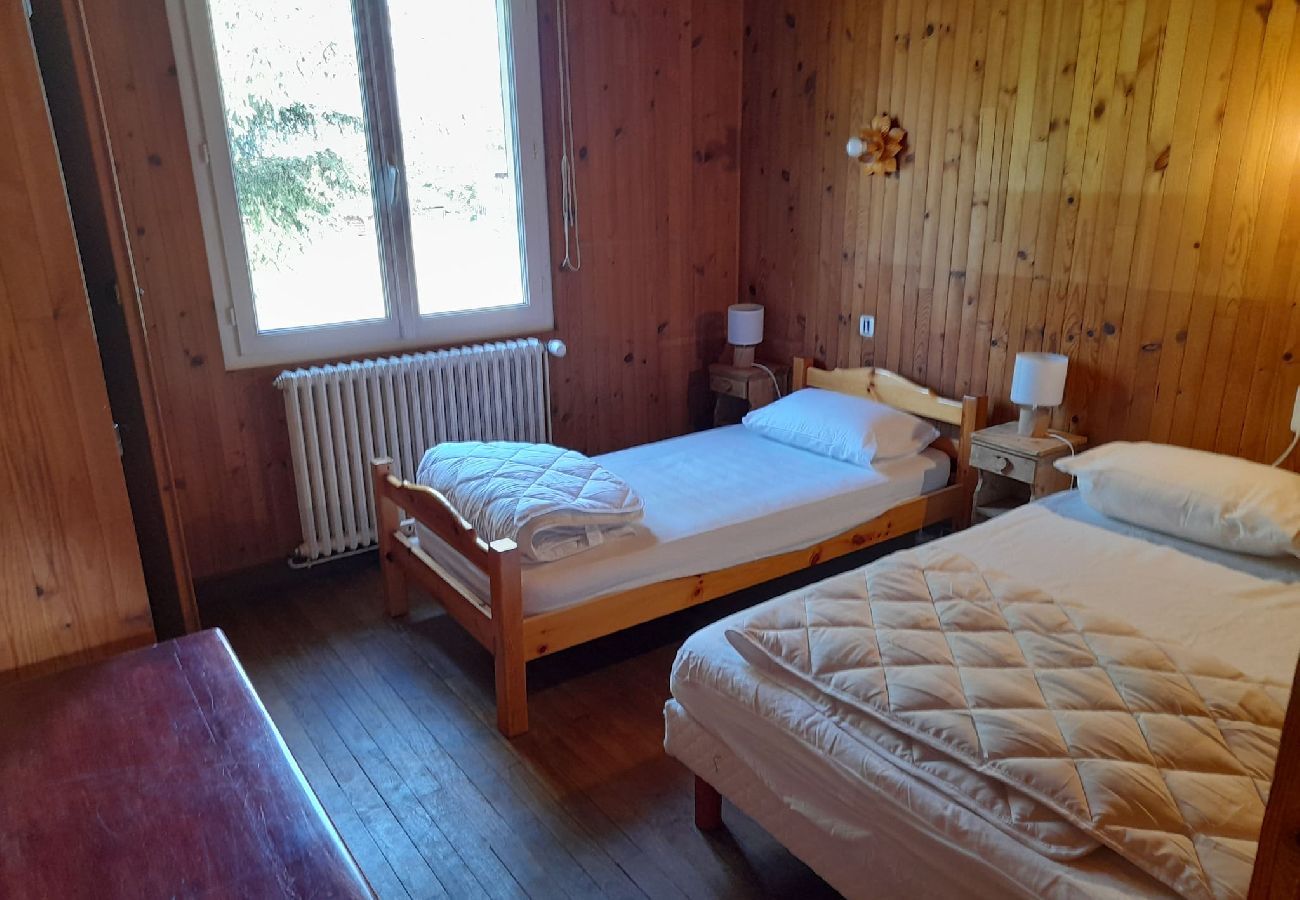 Appartement à Notre-Dame-de-Bellecombe - Appartement 60 m2  dans chalet de montagne 