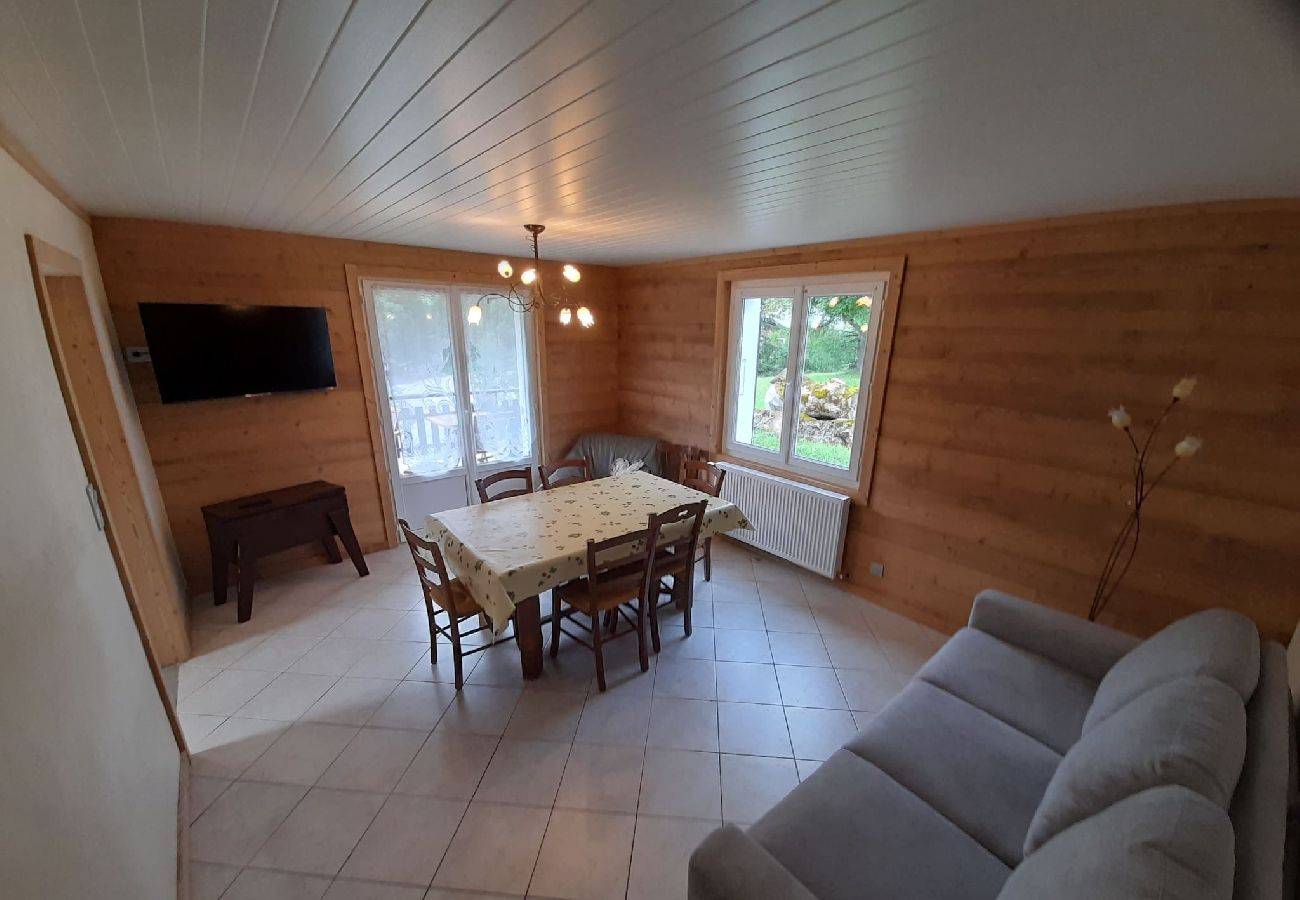 Appartement à Notre-Dame-de-Bellecombe - Appartement rénové dans chalet de montagne 