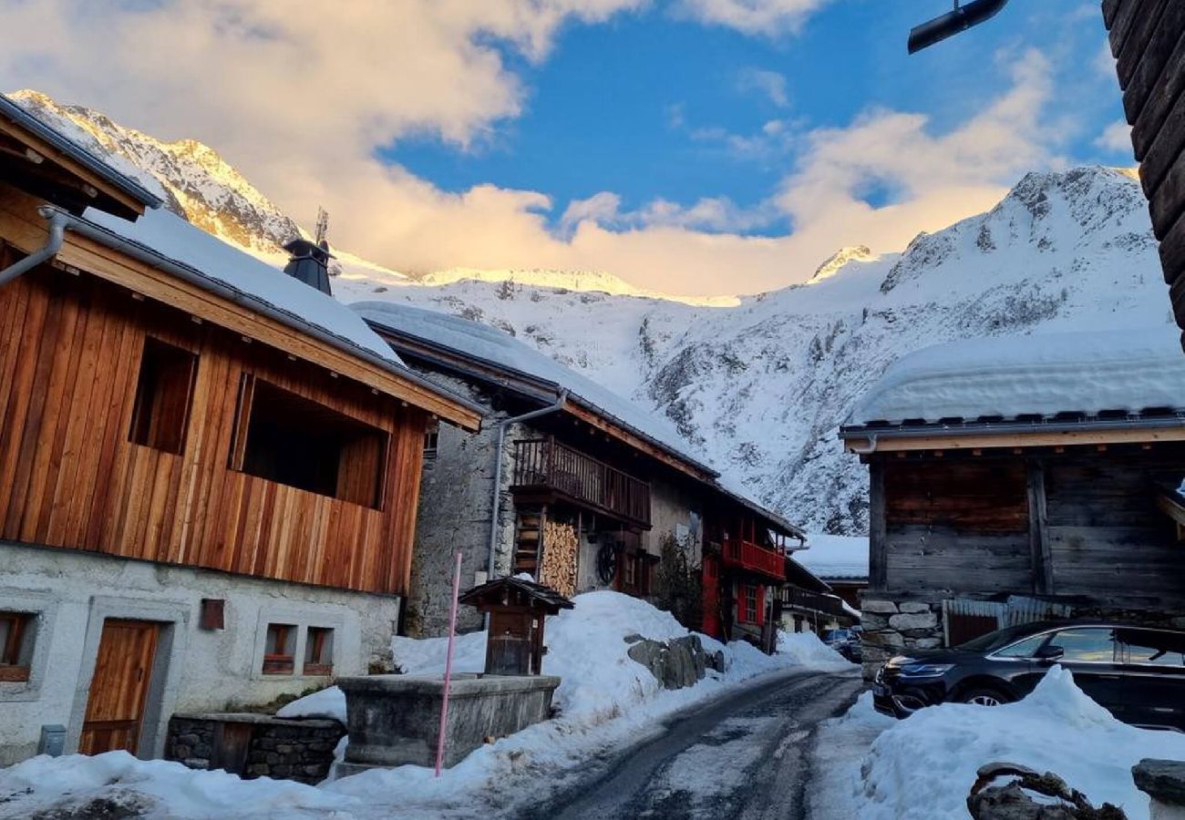 Maison à Chamonix-Mont-Blanc - Charmant appartement dans le hameau du Tour 