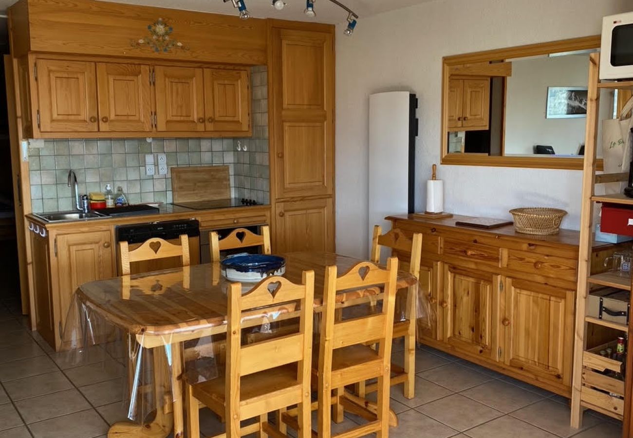 Appartement à Hauteluce - Les Saisies :  appartement familiale avec grande terrasse, skis aux pieds !