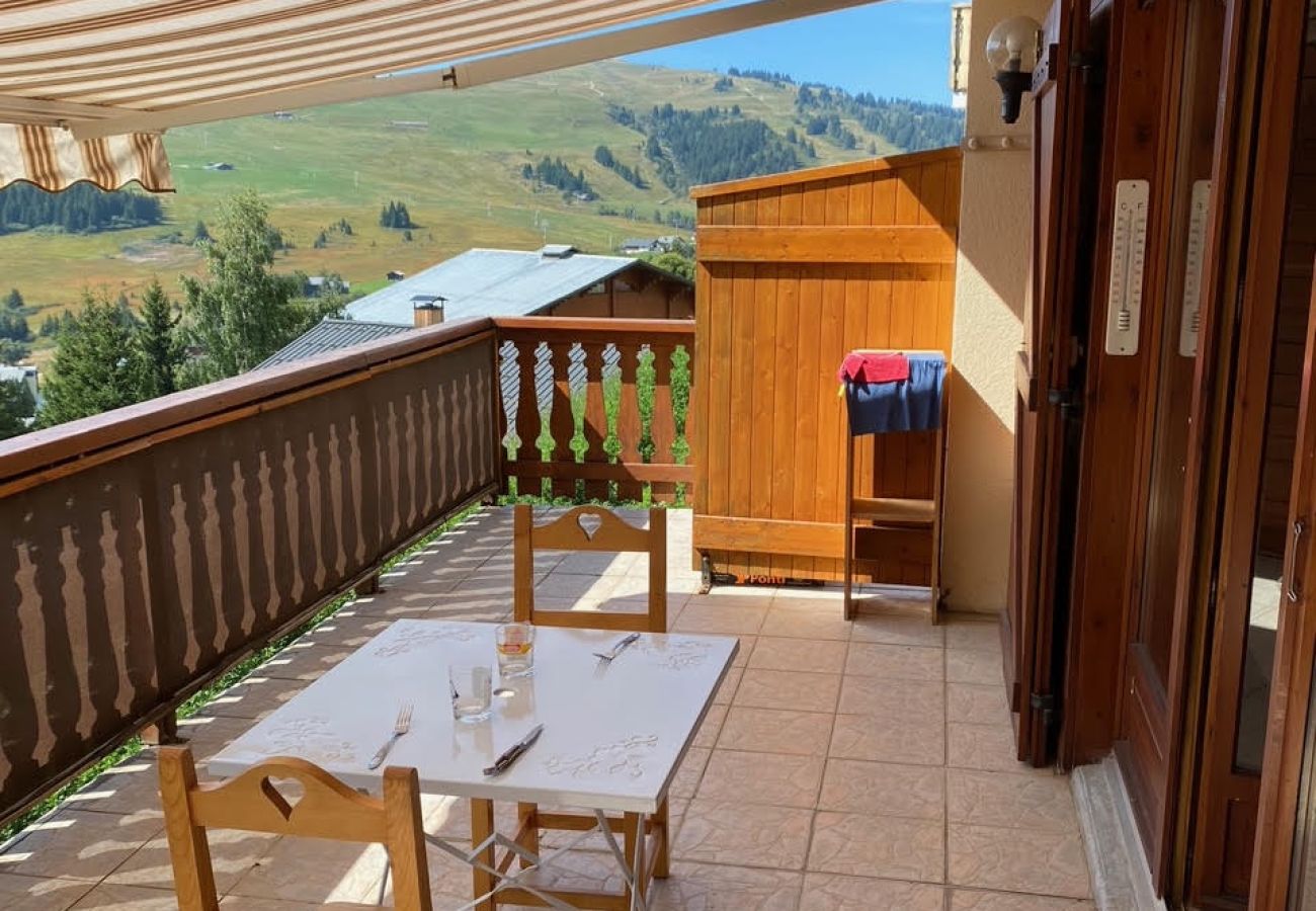 Appartement à Hauteluce - Les Saisies :  appartement familiale avec grande terrasse, skis aux pieds !